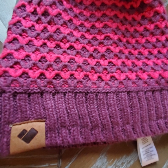 Obermeyer faux fur pom beanie hat pink - Picture 3 of 8